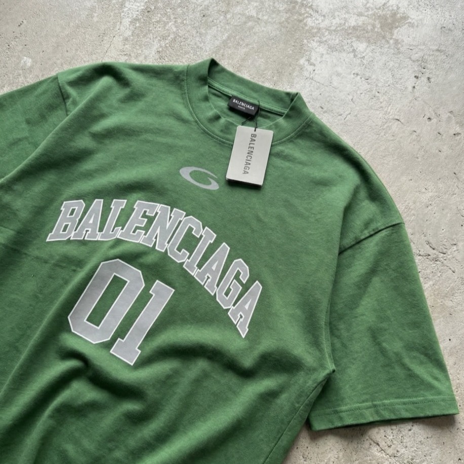 Balenciaga 01 Special Oversize T-Shırt