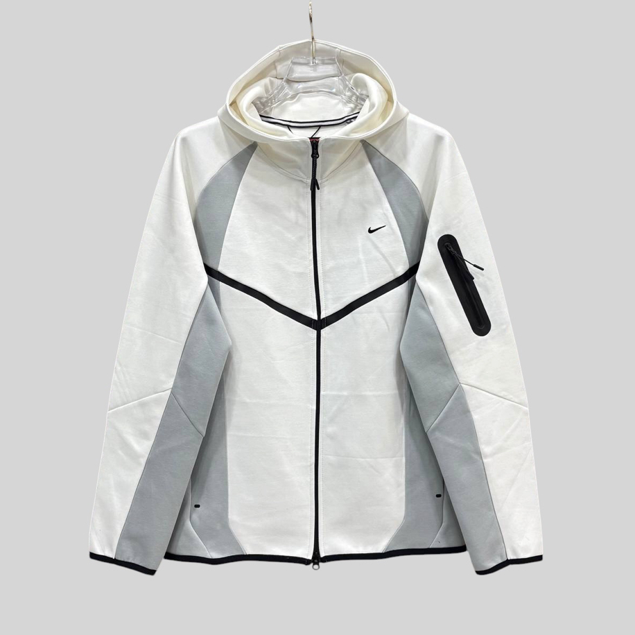 NIKE / Tech Fleece Windrunner 2026 Sezon