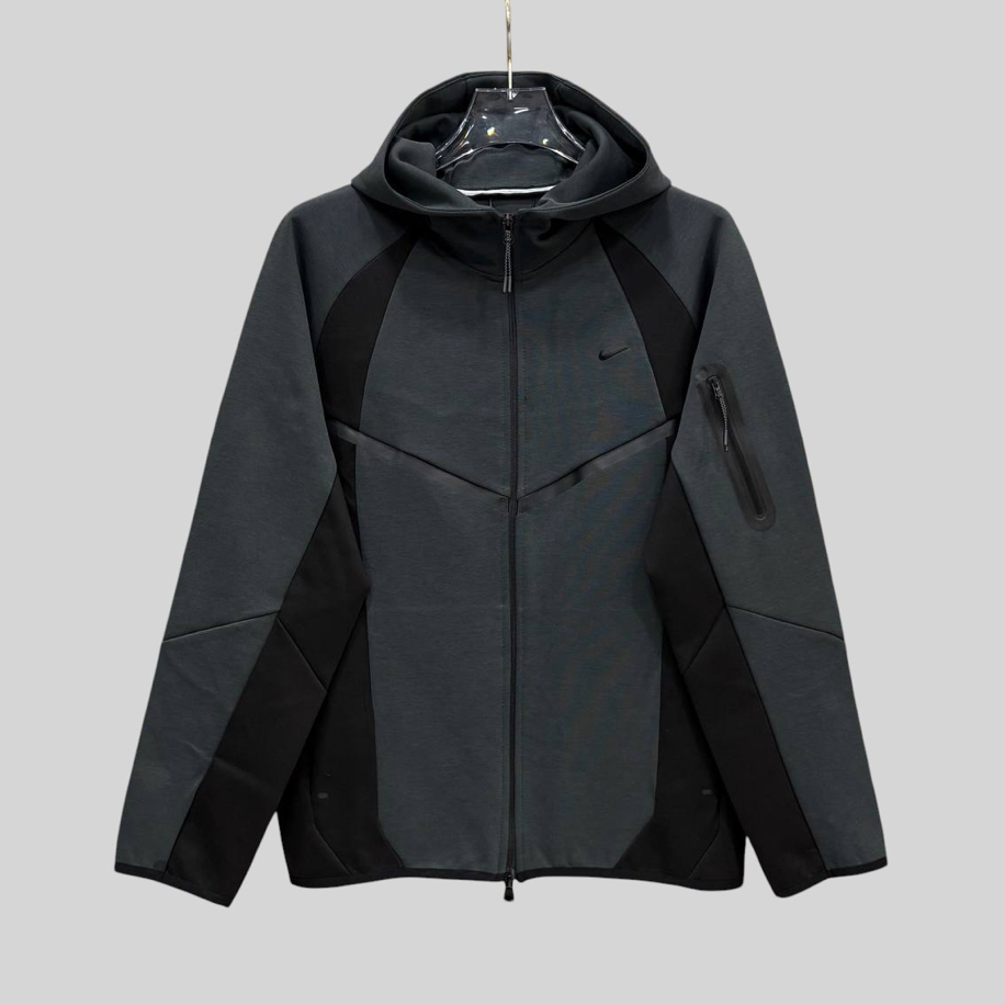 NIKE / Tech Fleece Windrunner 2026 Sezon