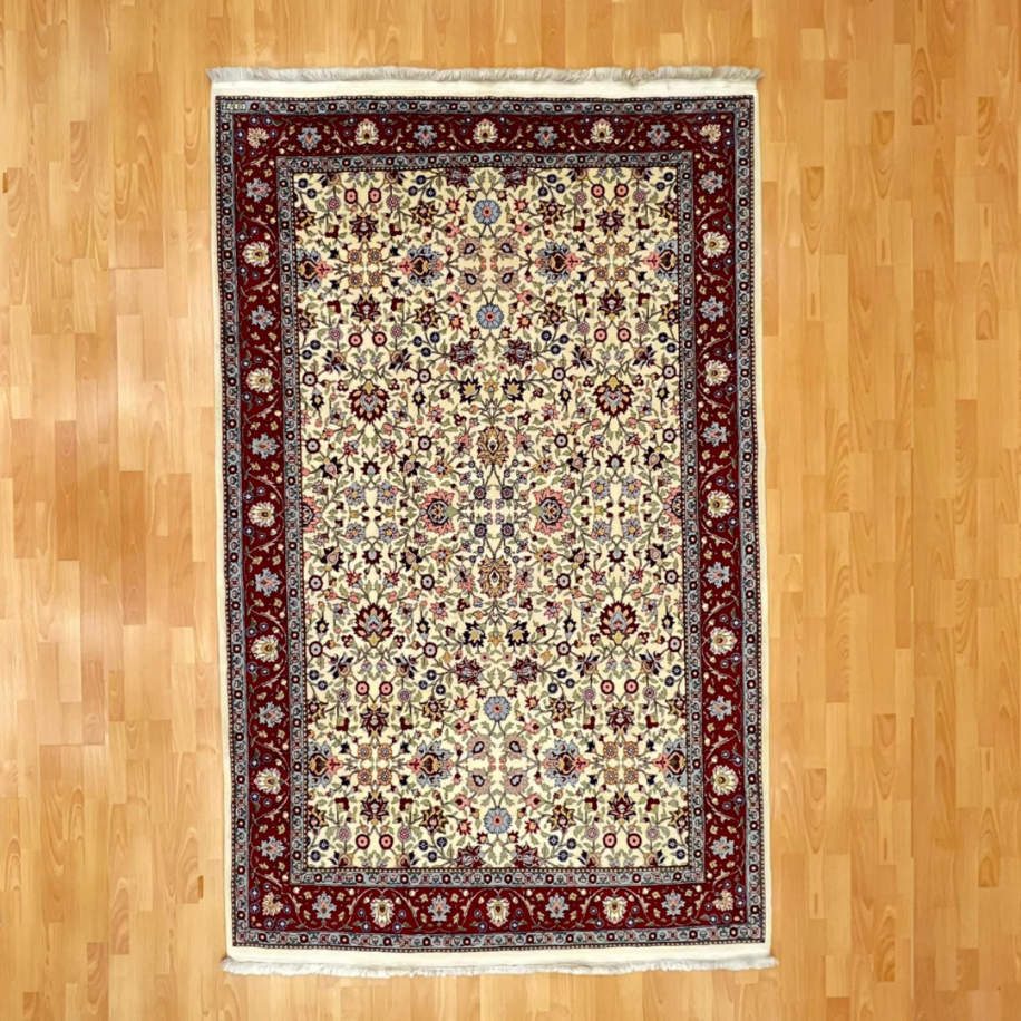 Hereke 200 X 300 Sonsuz Döngü Çiçek Motifli El Dokuma Halı  