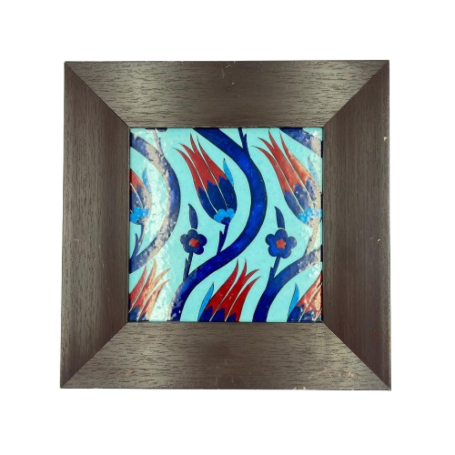 Dekoratif Seramik Çerçeveli Lale Detaylı Çini Karo