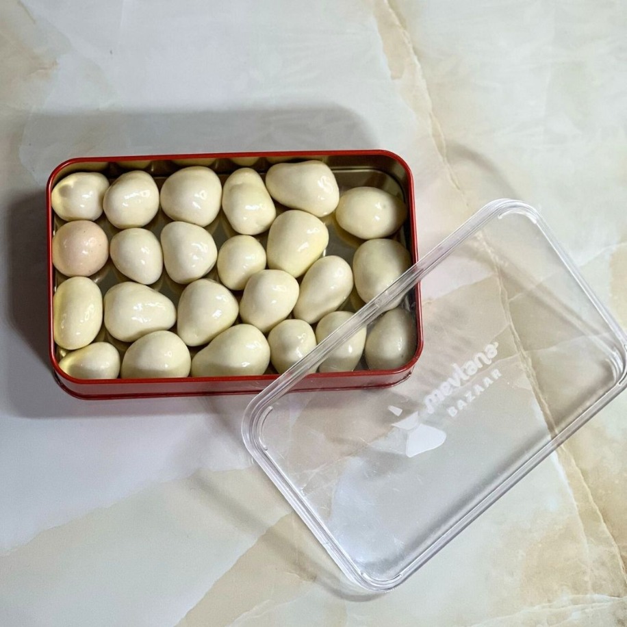 Beyaz Çikolata Aromalı Çilek Draje 500 GR