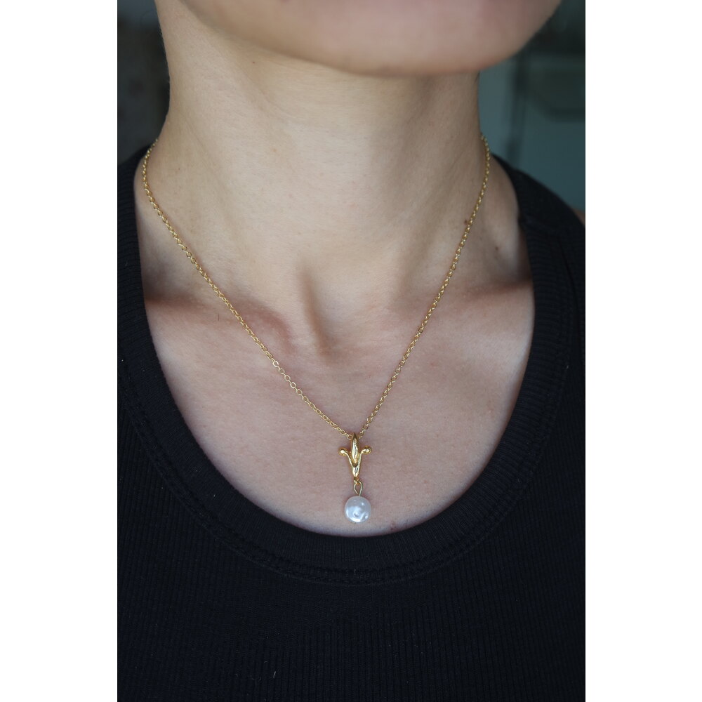 fleur de lis inci kolye