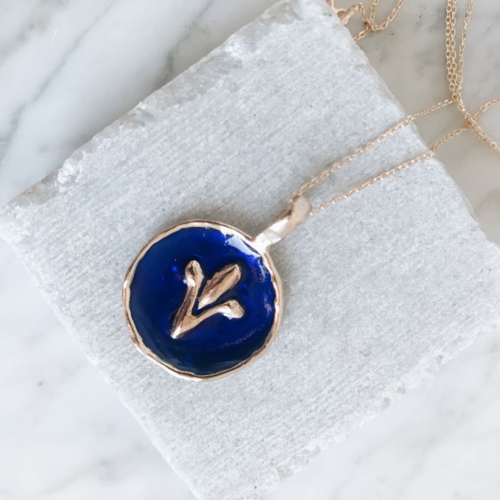 fleur de lis kolye (lacivert)
