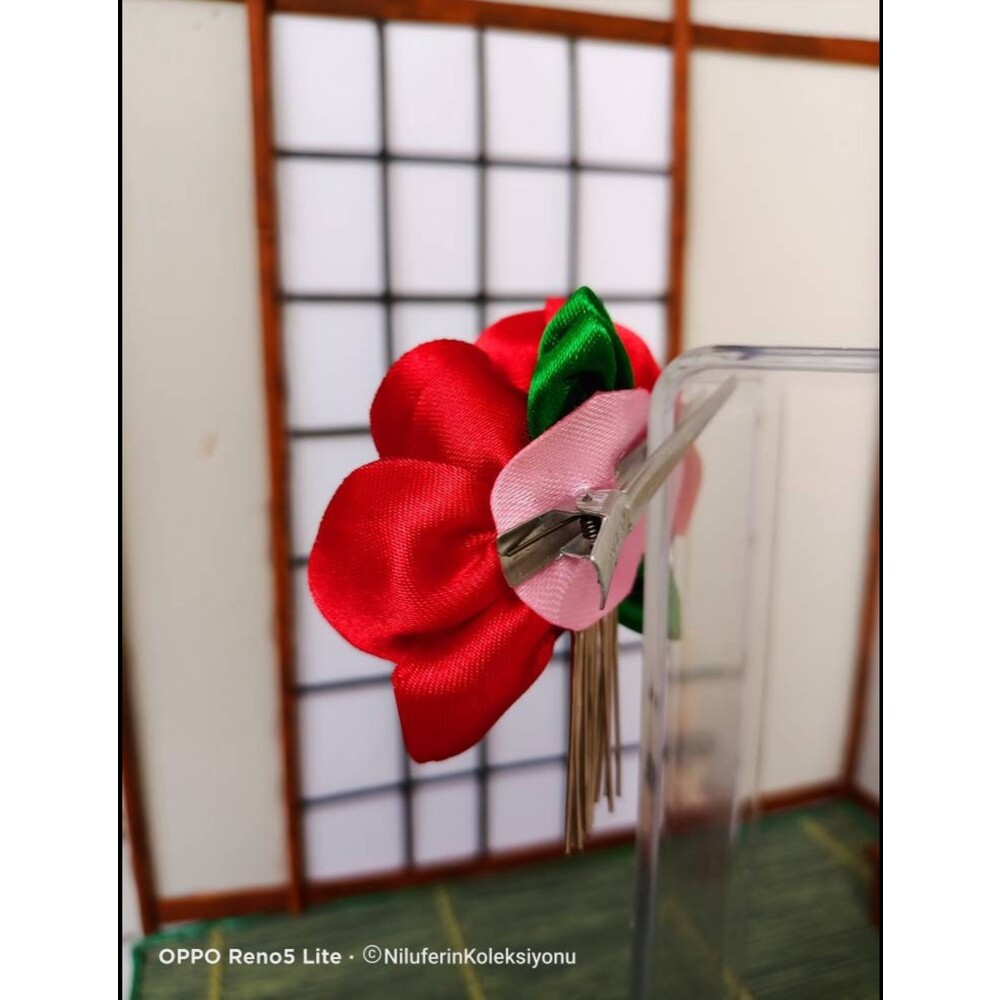 Gelincik Kanzashi Saç Tokası