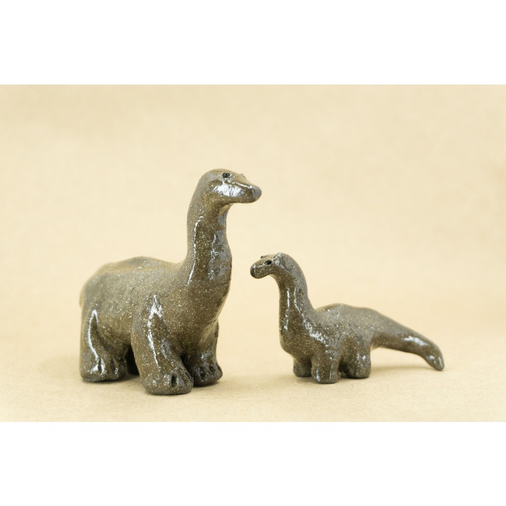 Tiny Sculpture Dino Fam
