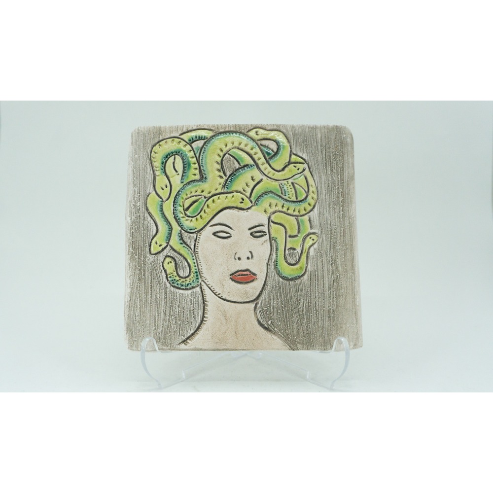 El Yapımı Medusa Karo