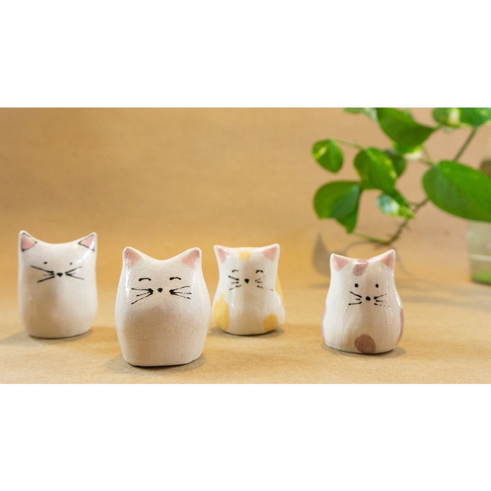Mini Cats