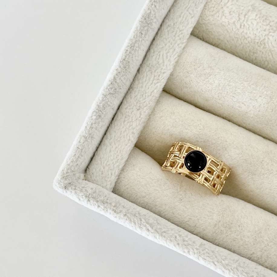Umbra – Vintage Gold Yüzük (ayarlanabilir)