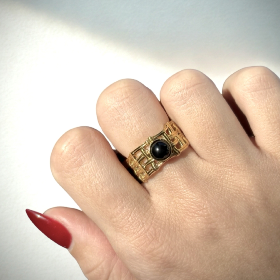 Umbra – Vintage Gold Yüzük (ayarlanabilir)