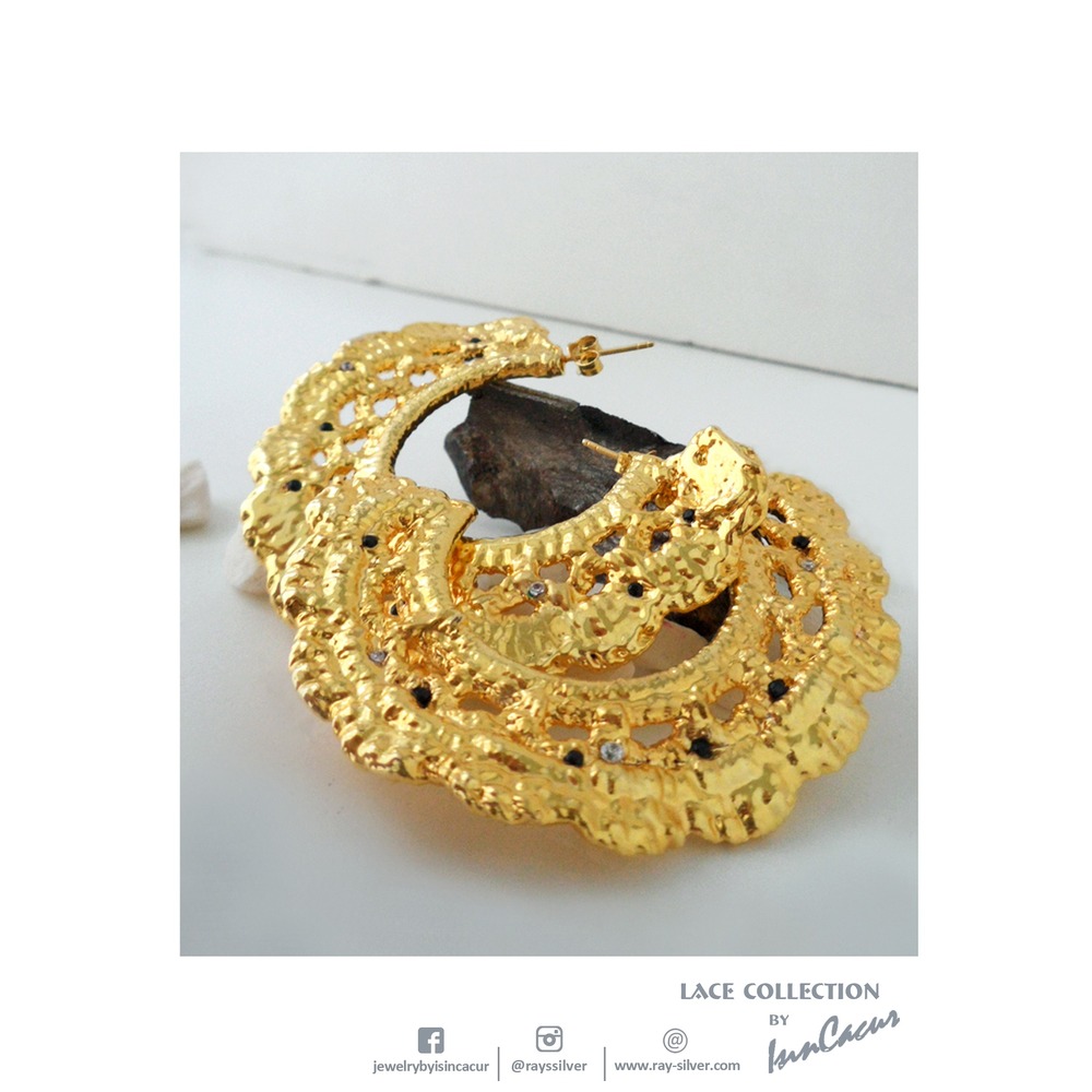 Lace Gold Earrings