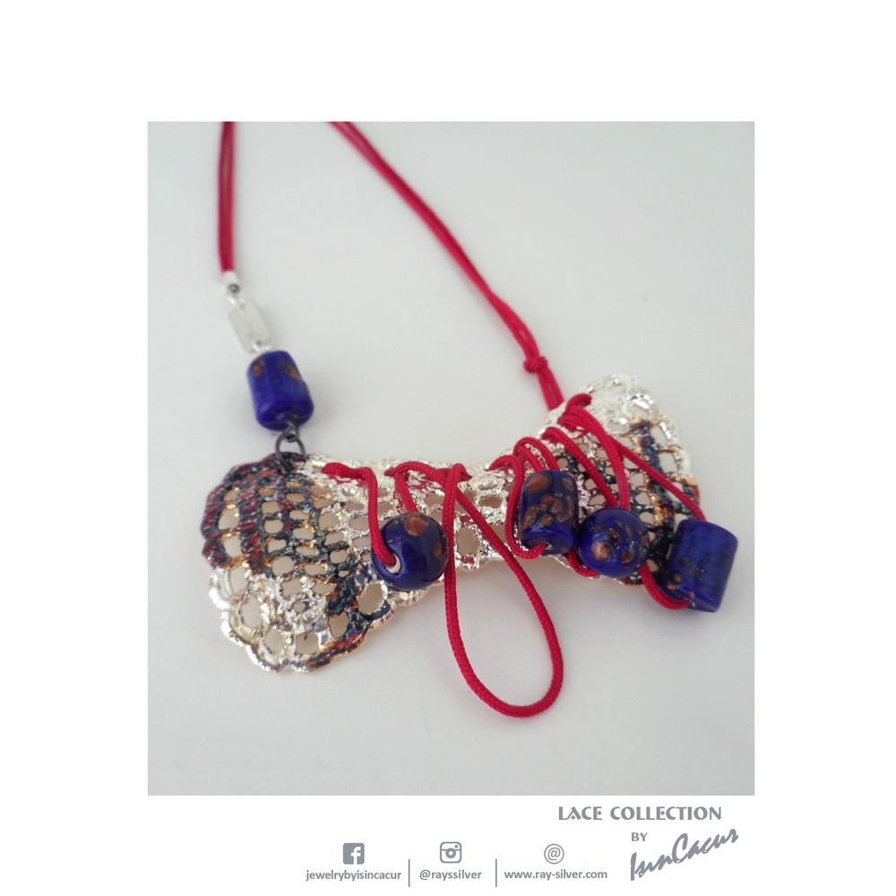 Bow-tie Lace Necklace