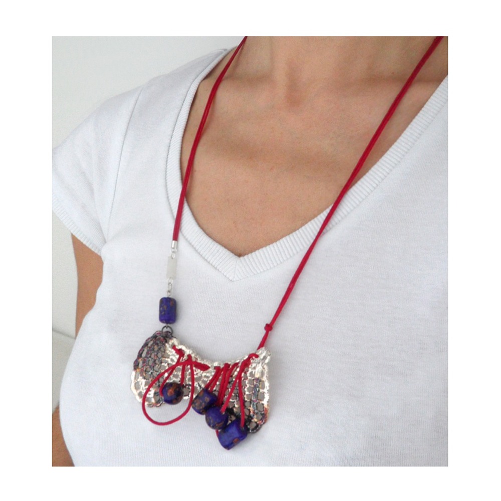 Bow-tie Lace Necklace