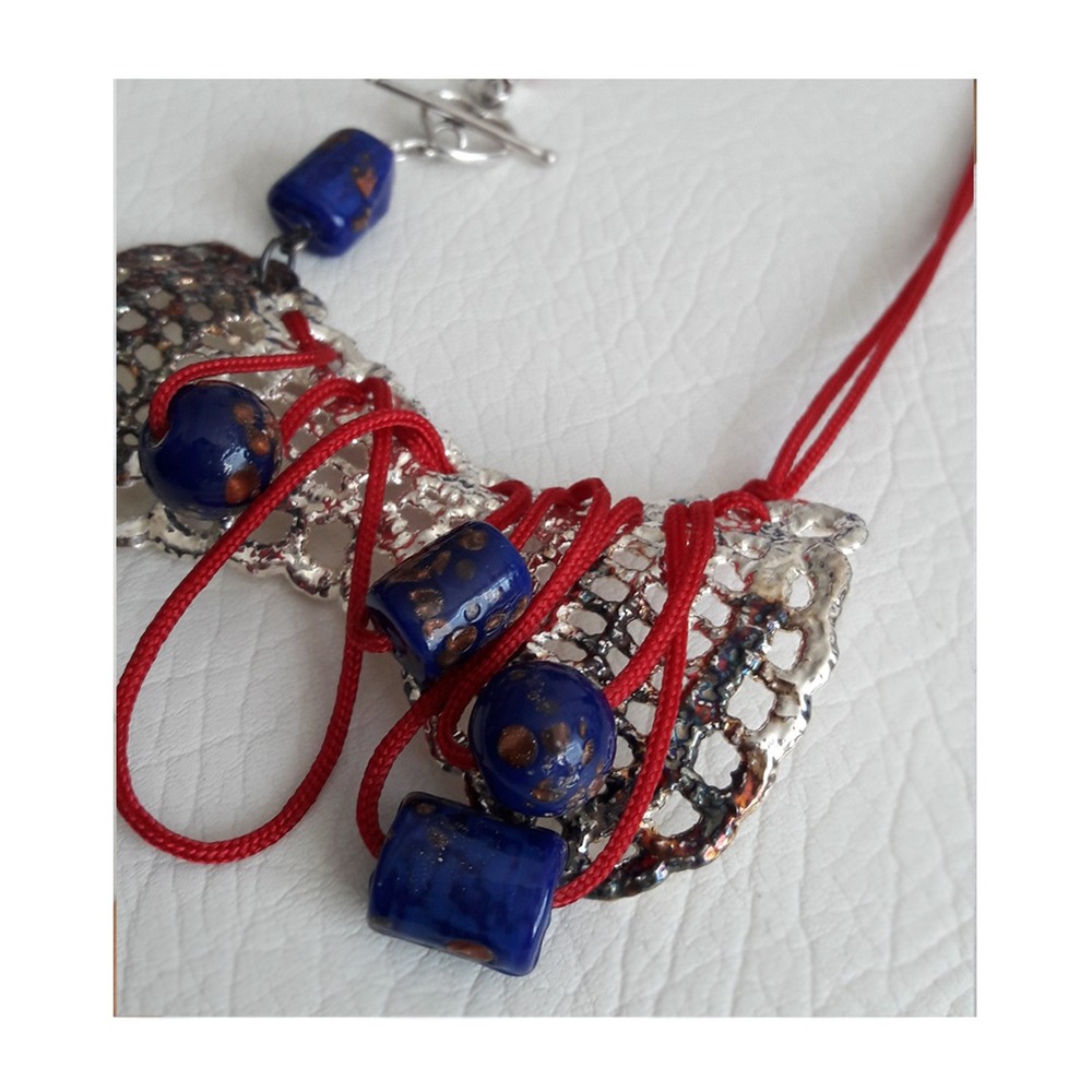 Bow-tie Lace Necklace