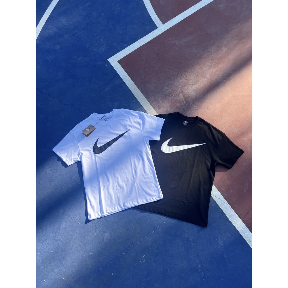 Nike SWOOSH T-Shirt Siyah 8388