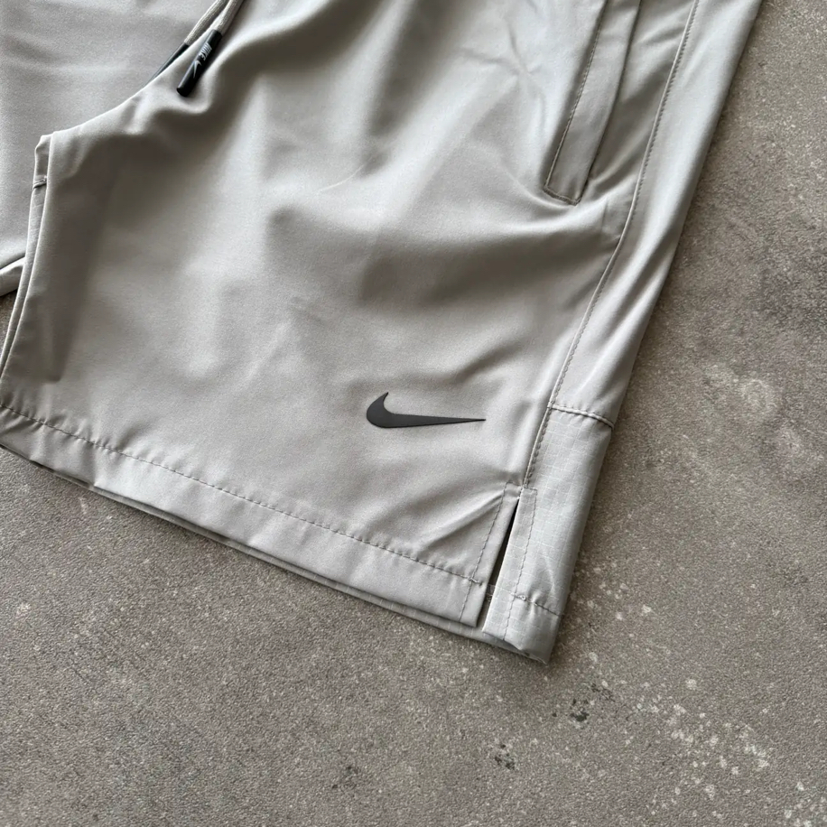 Nike Pro Spor Şortu Taş 8328