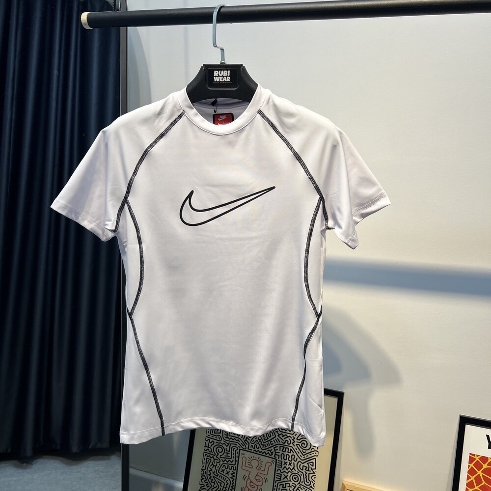 Nike Gym Club T-Shirt Beyaz 8417