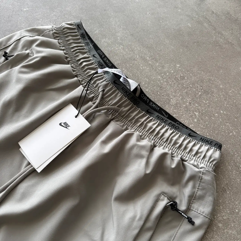 Nike Pro Spor Şortu Taş 8328