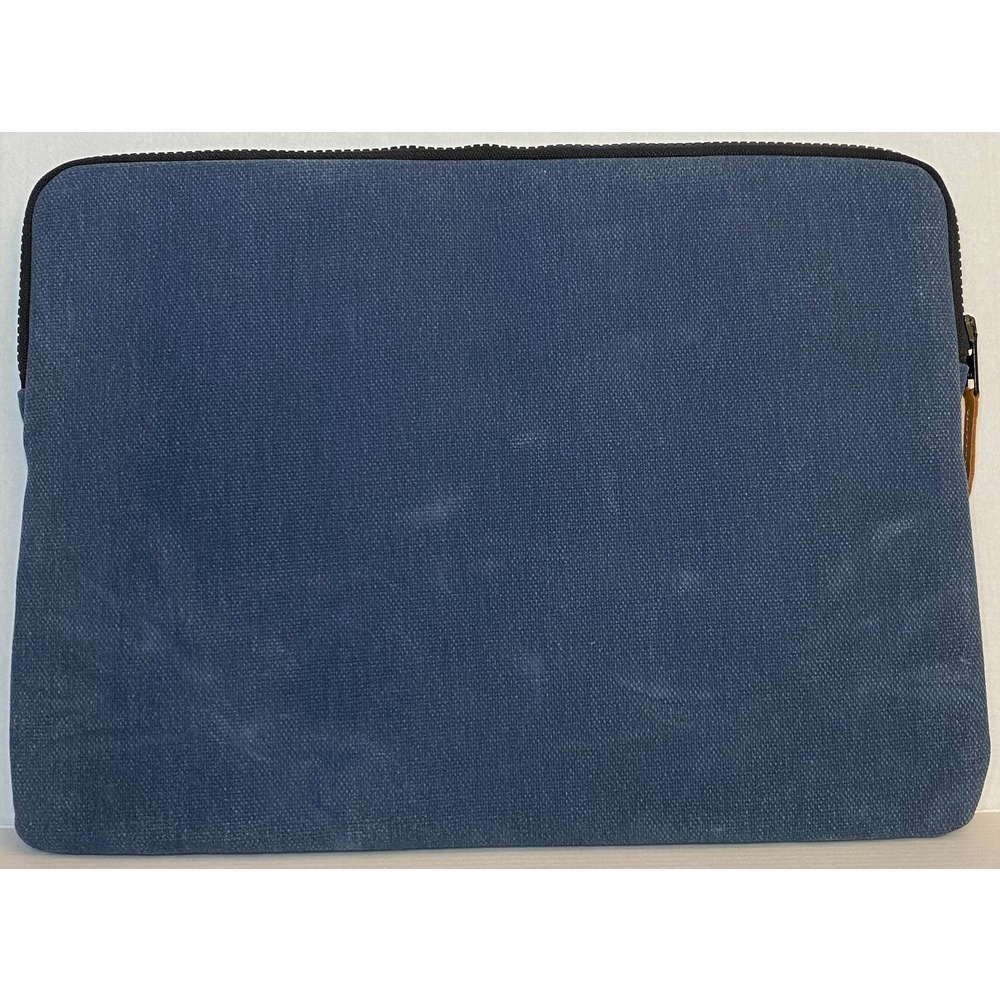 Salvia 13 inch MacBook Case Blue
