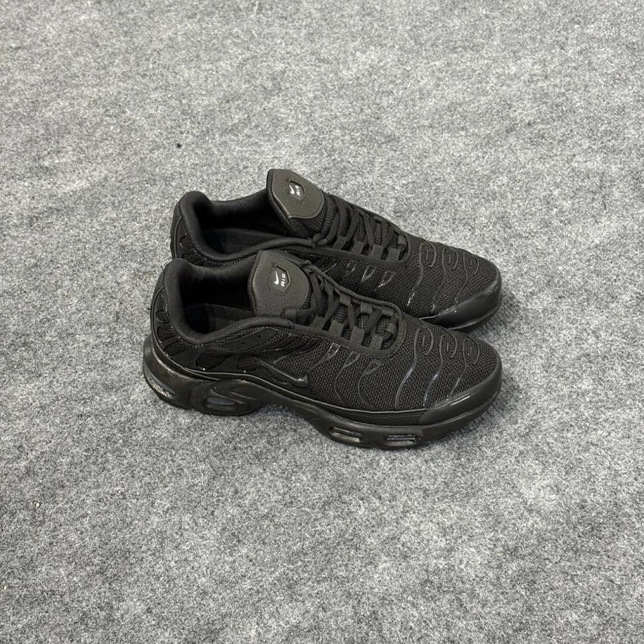 TN ALL BLACK