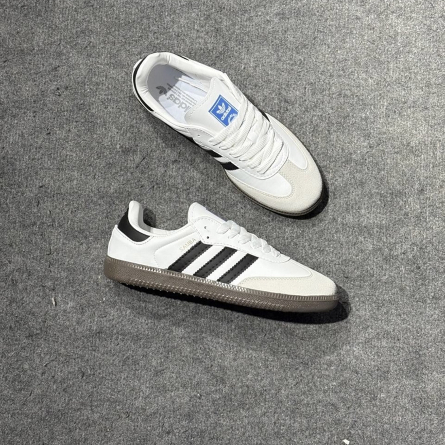WHITE BLACK 2