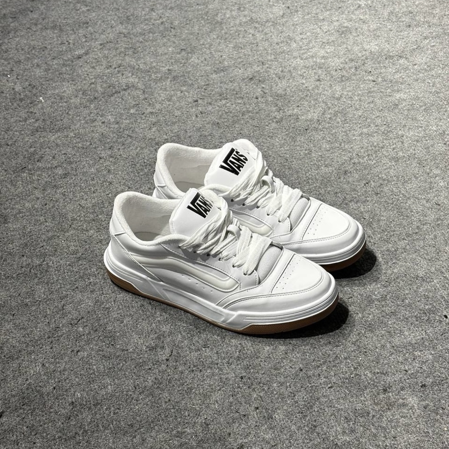 VANS ALL WHITE 2