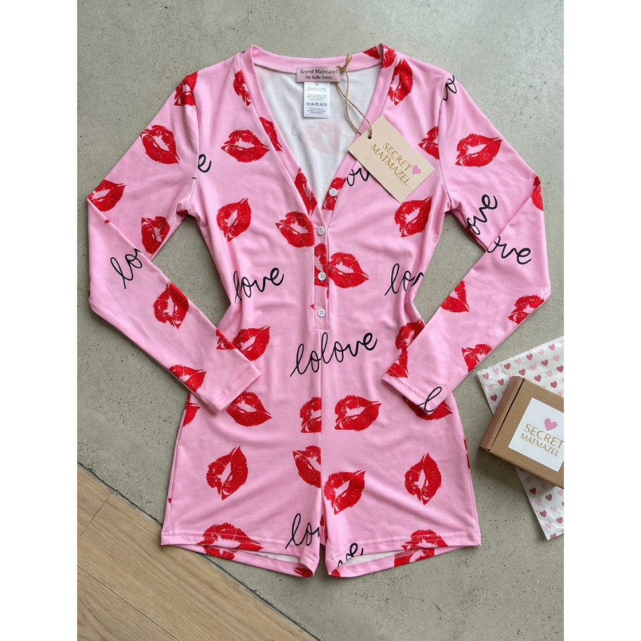 Kiss Me Dudak Desenli Uzun Kollu Gecelik