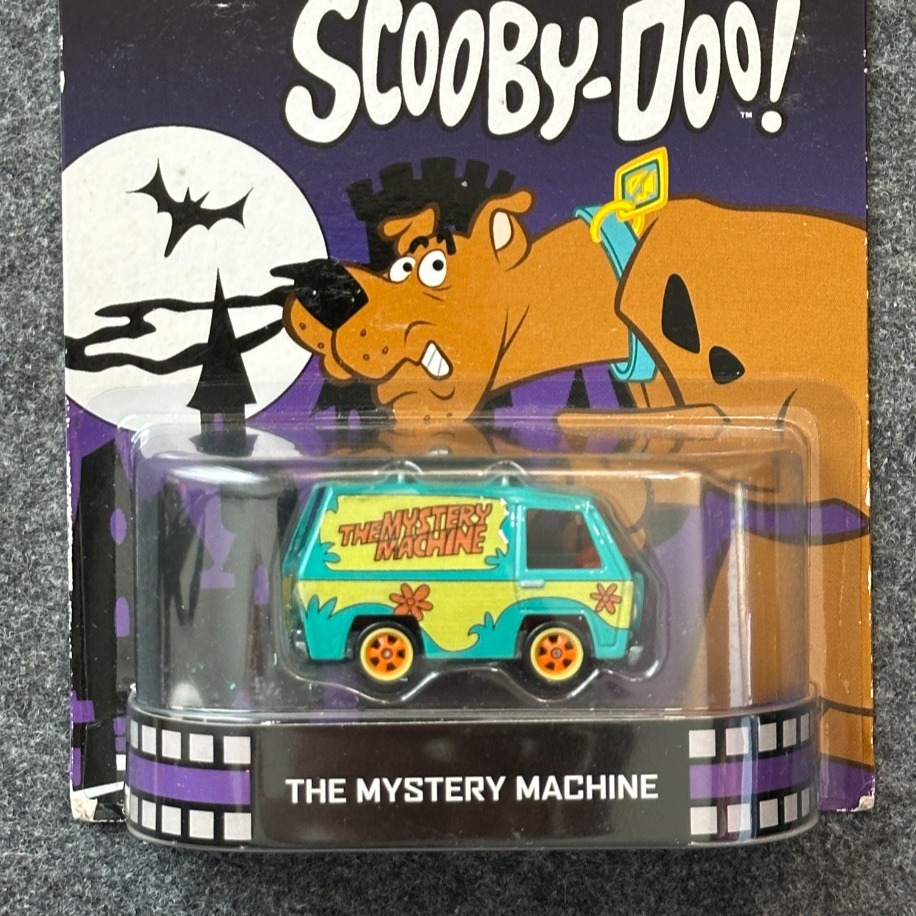Hot Wheels Retro Entertainment Scooby-Doo! The Mystery Machine (2012)