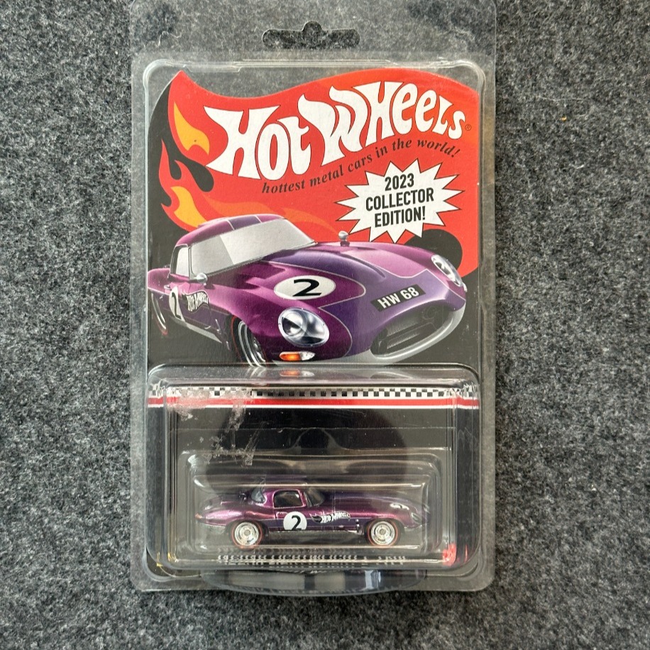 Hot Wheels 2023 Collector Edition Jaguar Lightweight E-Type (2022)