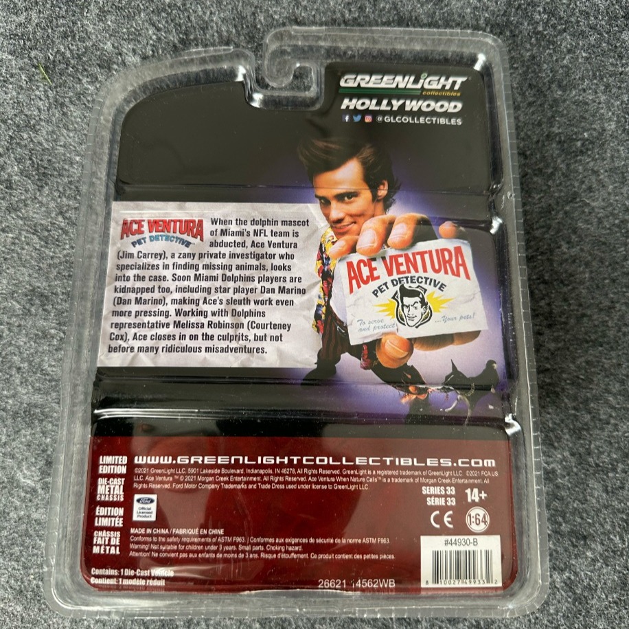 Greenlight CHASE 1983 Ford LTD Crown Victoria Limited Edition