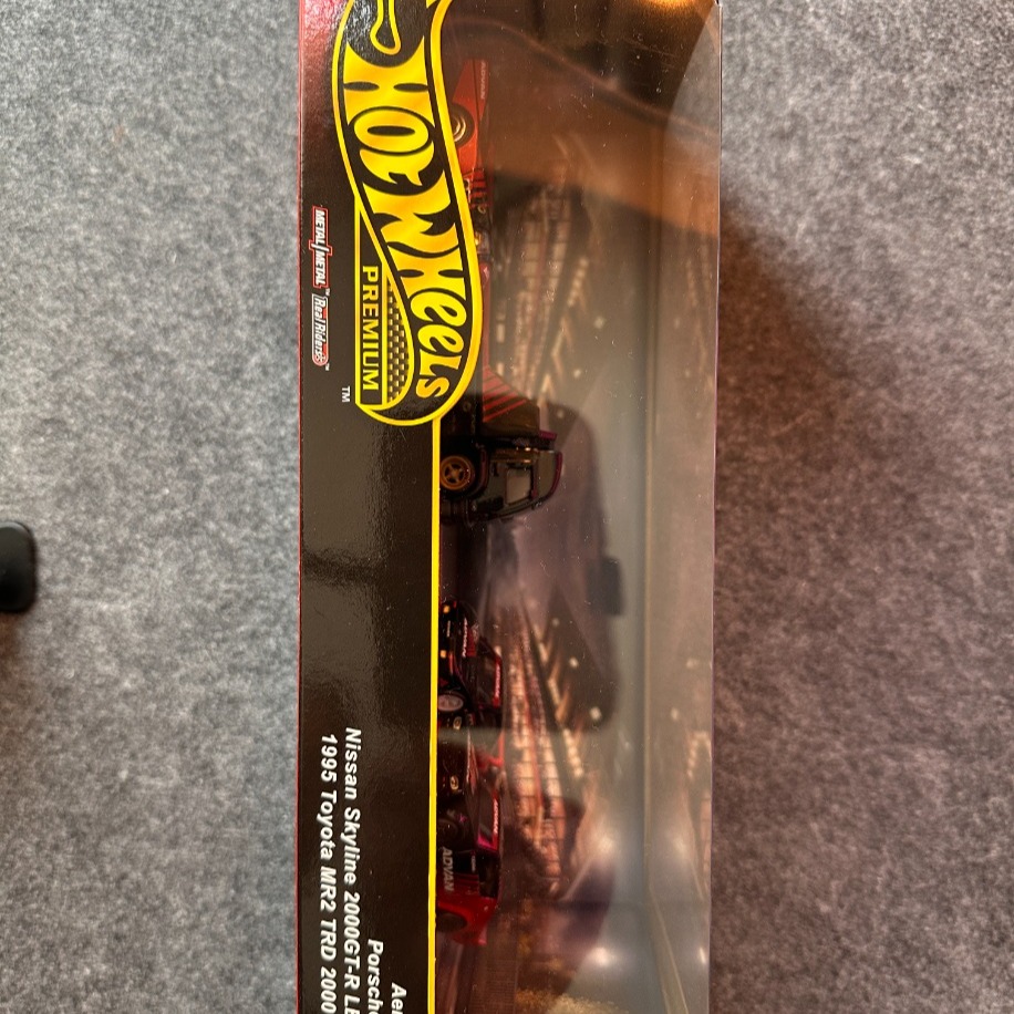 Hot Wheels Premium 4’lü Diorama Advan Set
