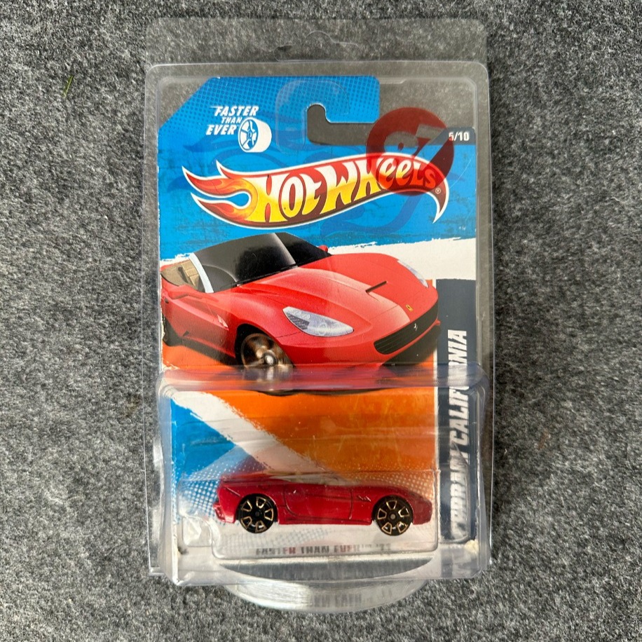 Hot Wheels Ferrari California (2010)