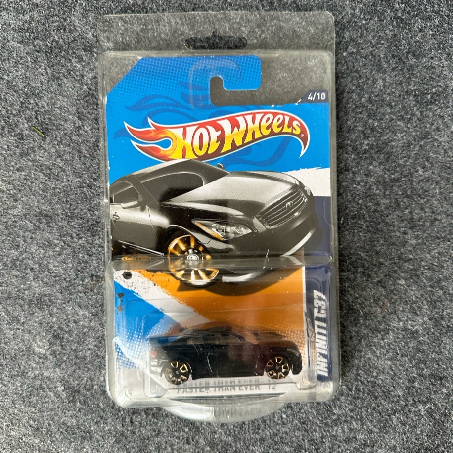 Hot Wheels Infiniti G37 (2011)