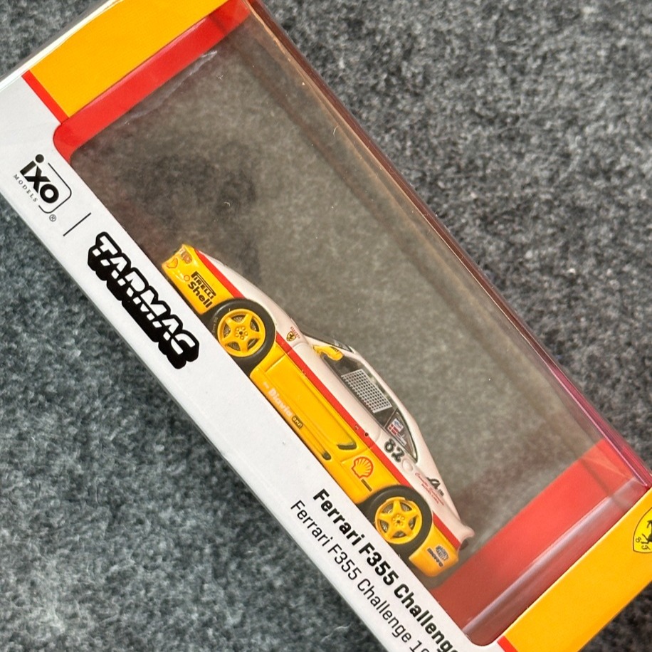 Tarmac Works 1999 Ferrari F355 Challenge