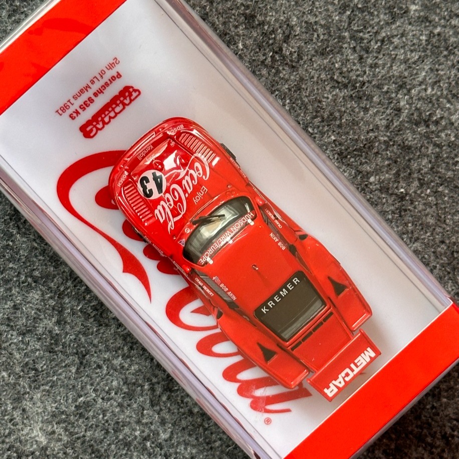 Tarmac Works 1981 Porsche 935 K3 Coca Cola