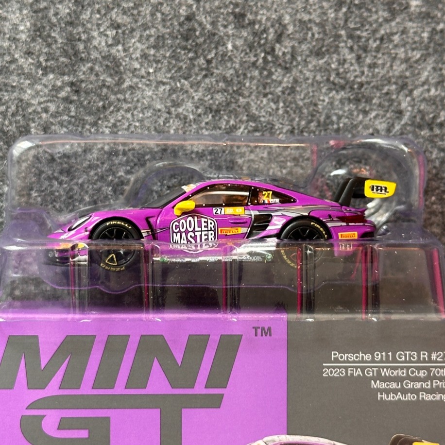 Mini GT 793 Porsche 911 GT3