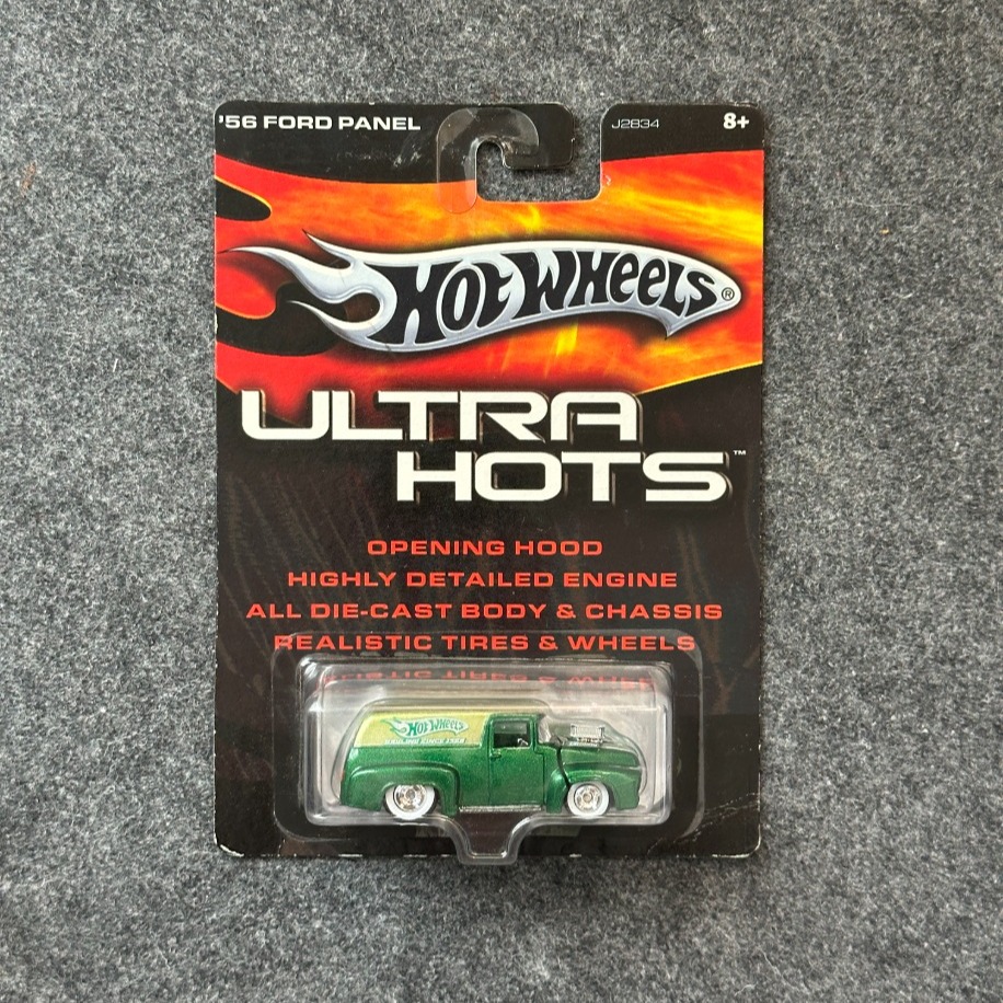 Hot Wheels Ultra Hots '56 Ford Panel