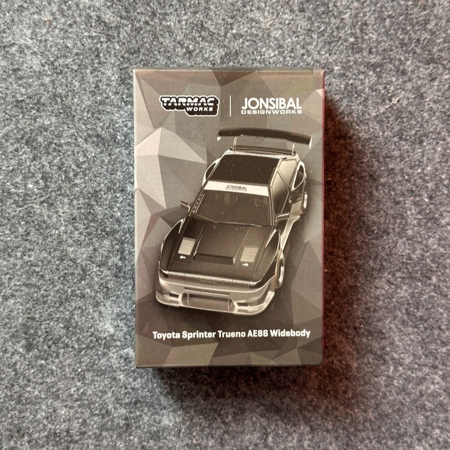 Tarmac Works Jonsibal Toyota Sprinter Trueno AE86 Widebody