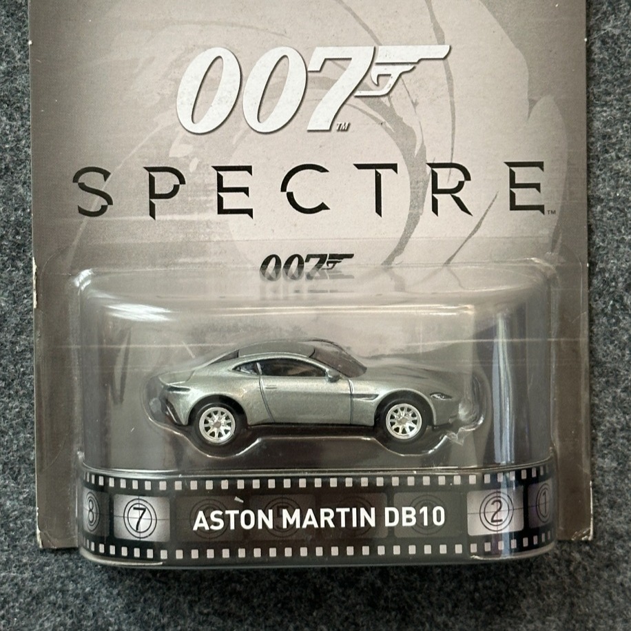 Hot Wheels Retro Entertainment James Bond Spectre Aston Martin DB10 (2015)