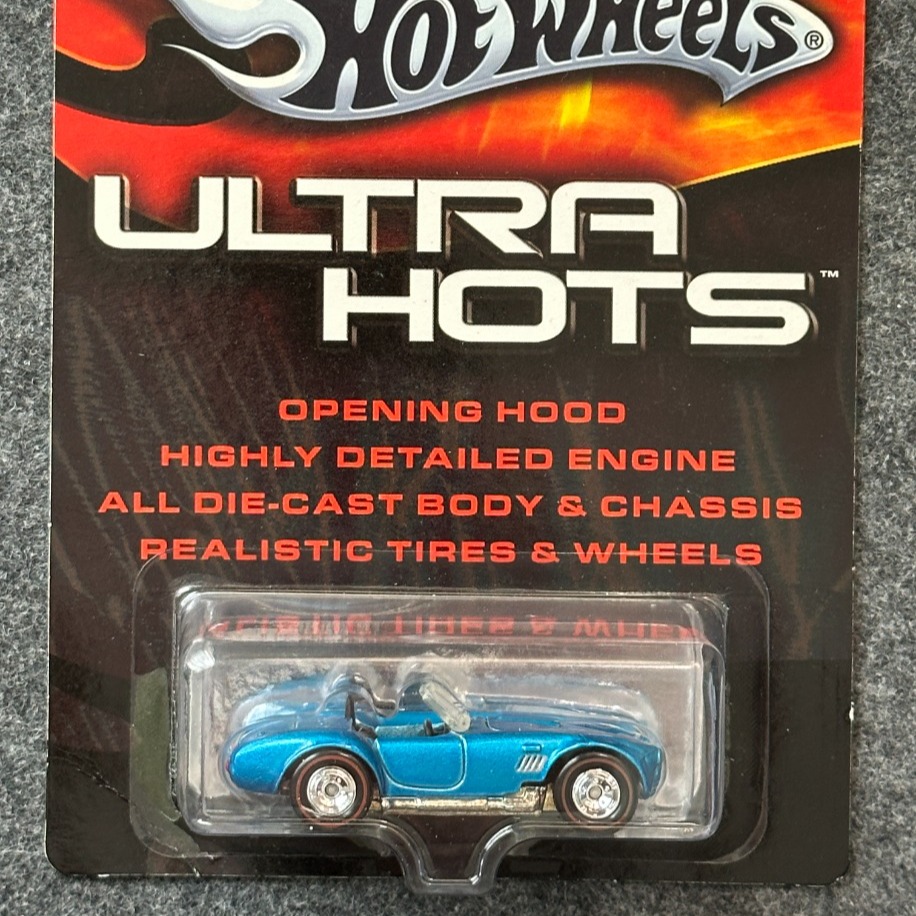 Hot Wheels Ultra Hots Shelby Cobra 427 (2005)