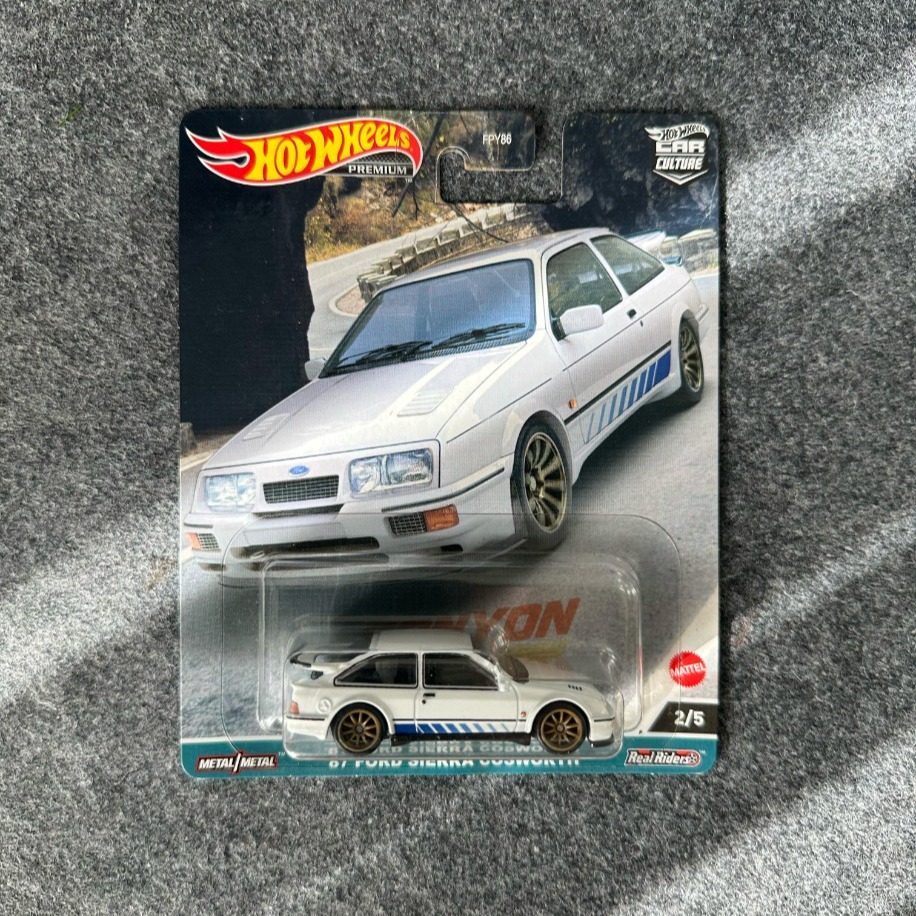 Hot Wheels 87 Ford Sierra Cosworth Car Culture Premium (2021)
