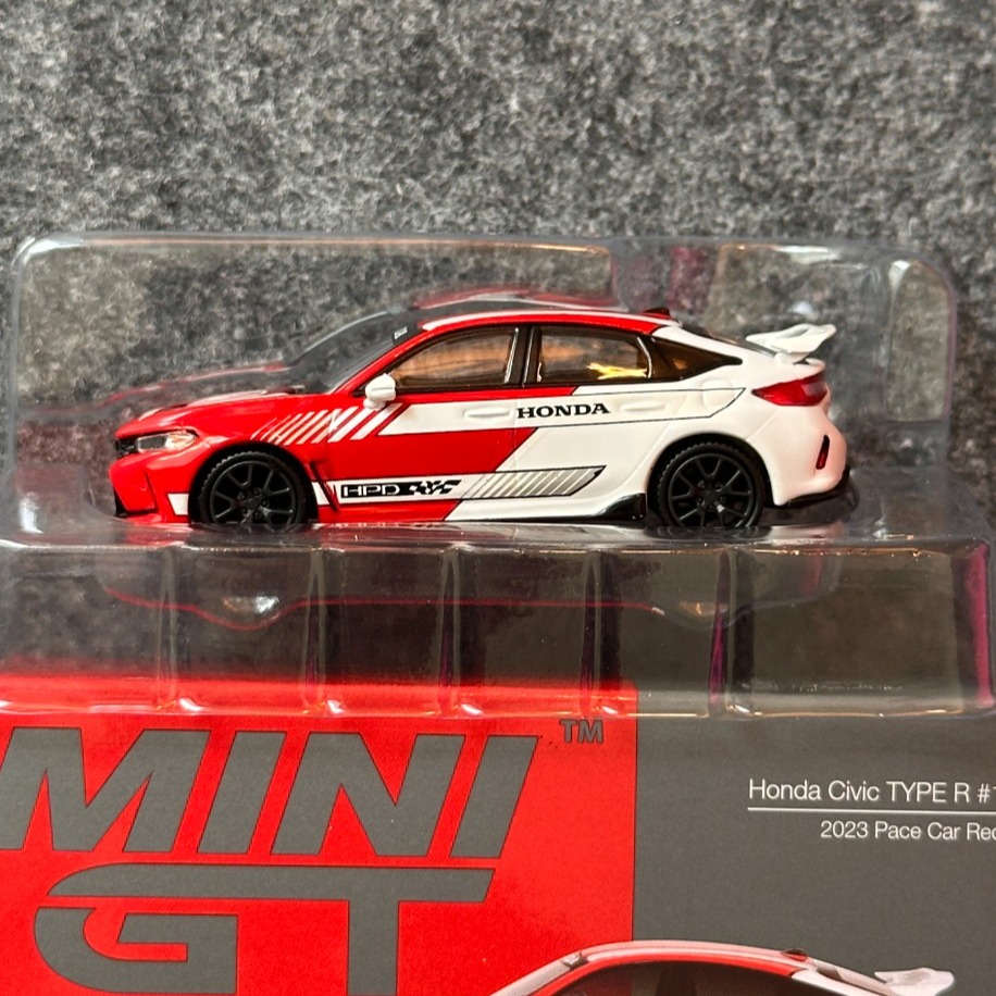 Mini GT 686 Honda Civic TYPE R 2023 Pace Car Red