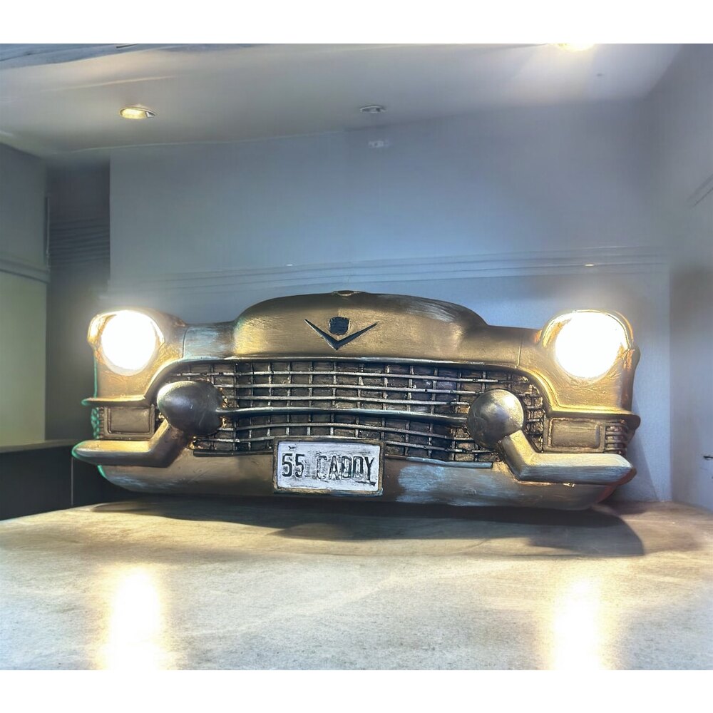 Cadillac Duvar Heykeli