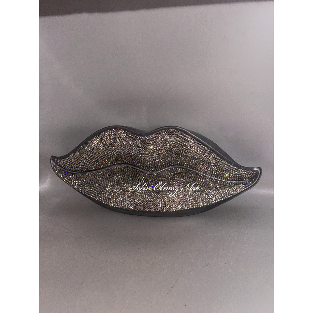 Swarovski Kaplama Taşlı Dudak