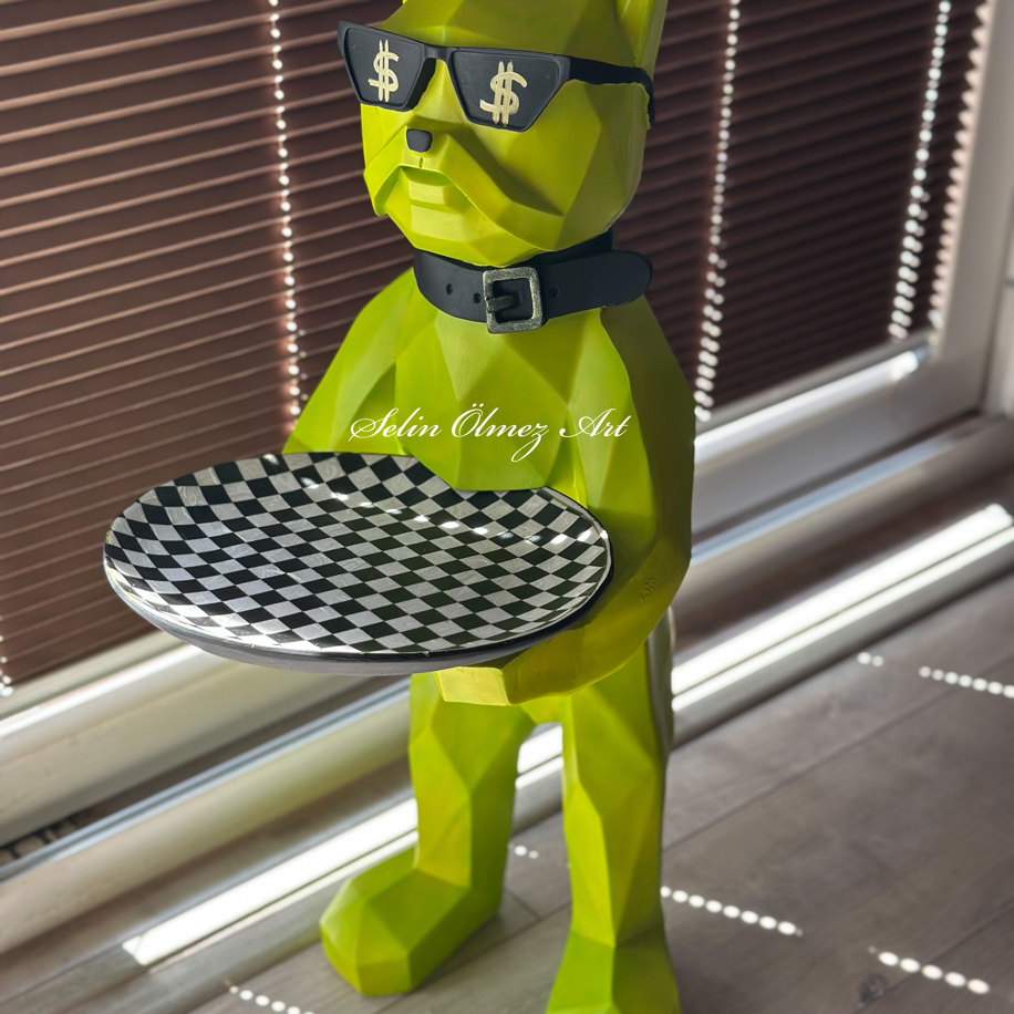 Kübik bulldog heykel