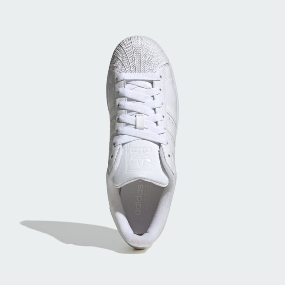 Süperstar White