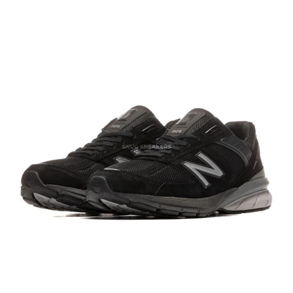 New Balance 990v5 Black