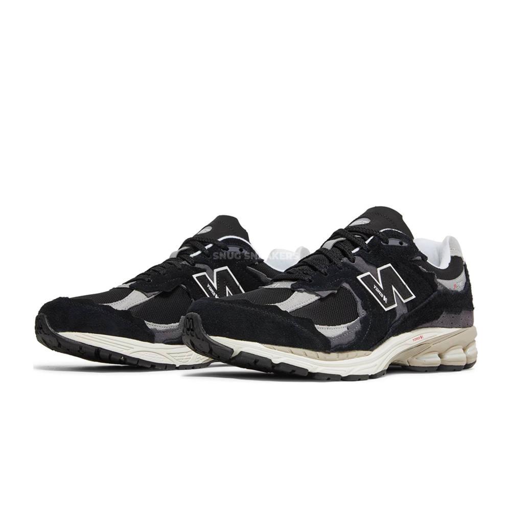 New Balance 2002R Protection Pack Black Grey