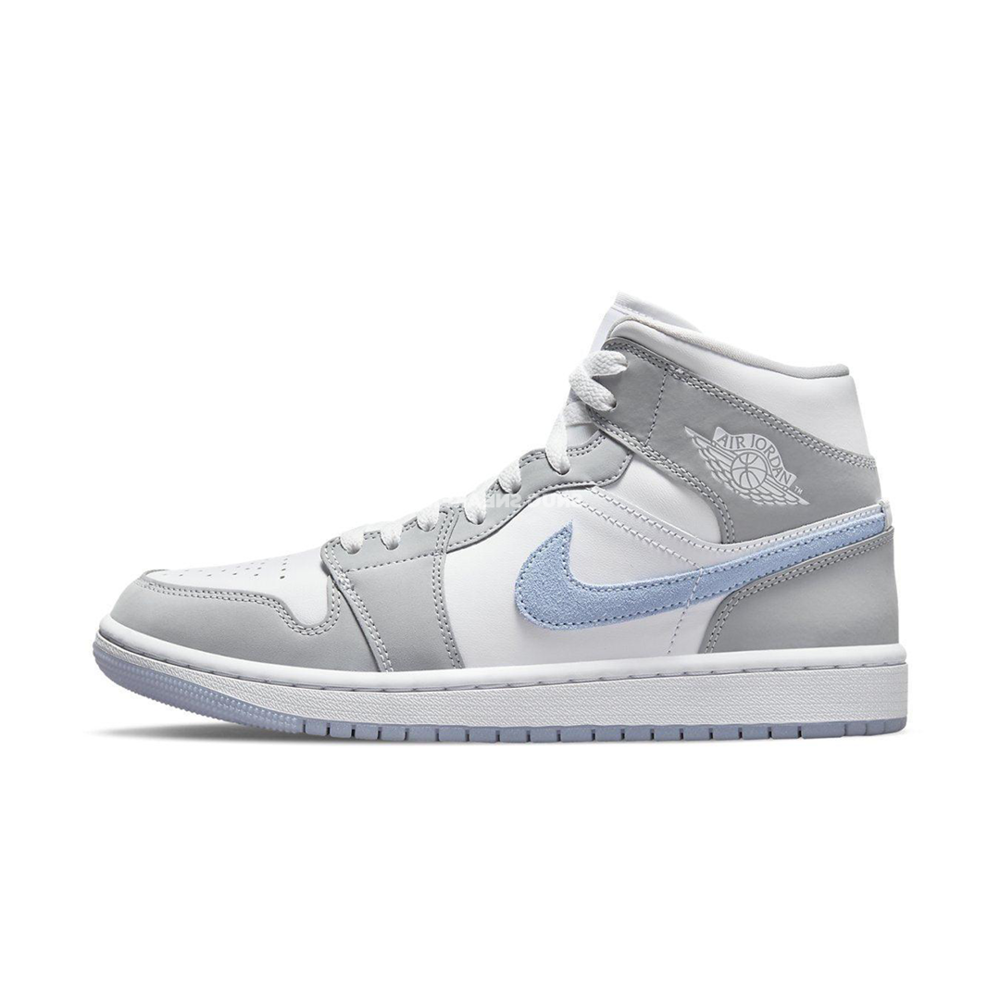 Nike Air Jordan 1 Mid Wolf Grey Aluminum