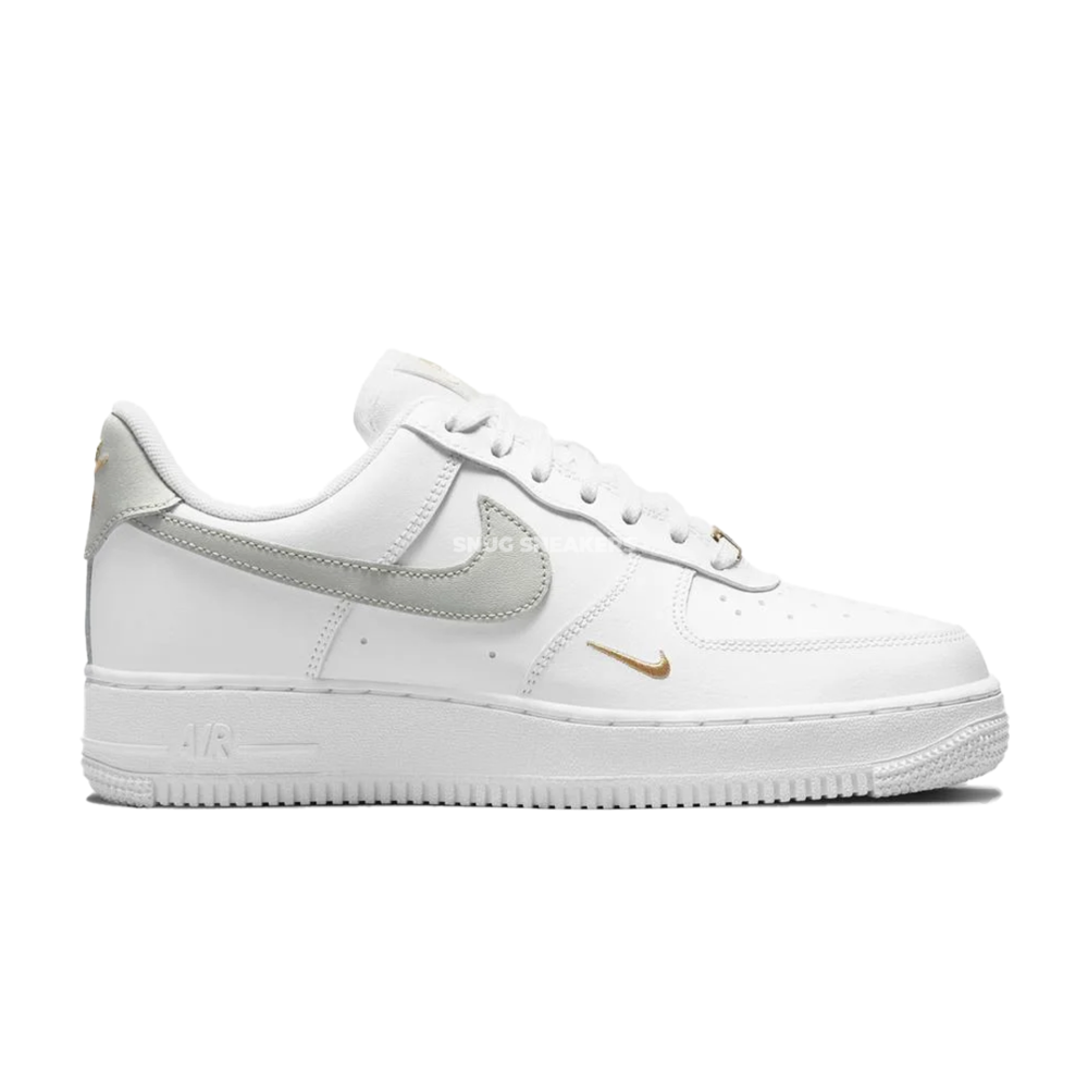 Nike Air Force 1 Low '07 Essential